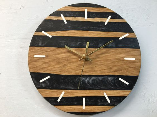 Midnight Grain Resin Clock