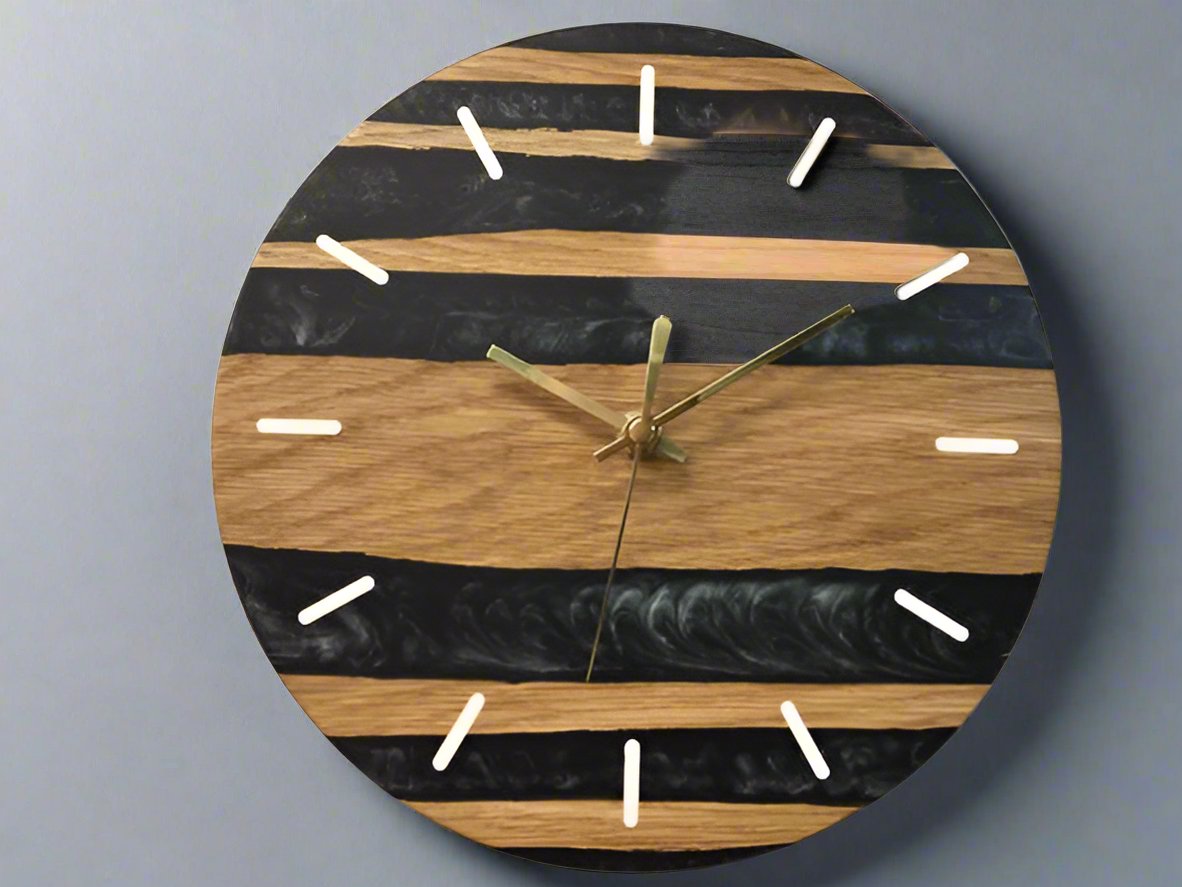 Midnight Grain Resin Clock